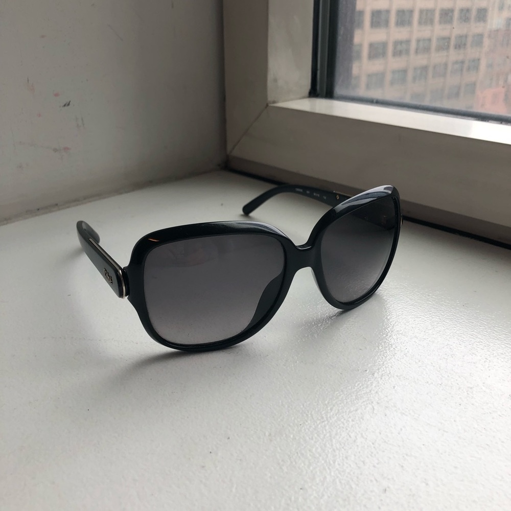 Chloé Black Big Round Sunglasses